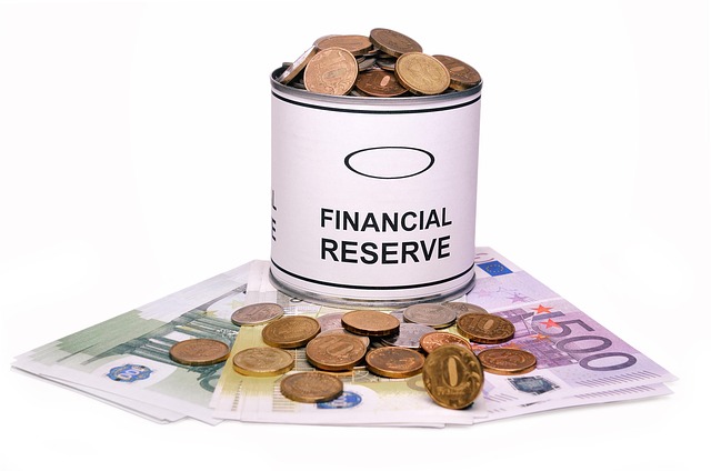 Investere i infrastrukturaksjer og -fond i Norge: En guide til stabile avkastning